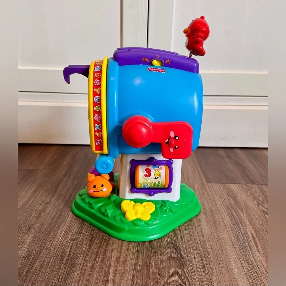 Kid's Toy: Fisher Price Laugh & Learn Colorful Smiling Mailbox Toy